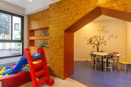 Apartamento à venda com 260m², 4 quartos e 4 vagasBrinquedoteca