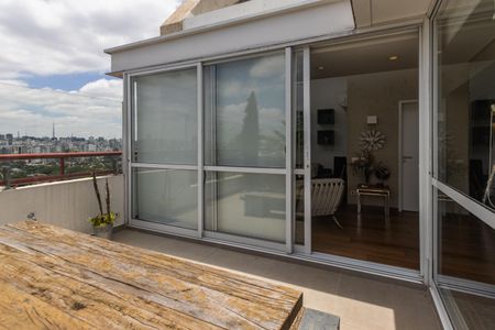 Apartamento à venda com 260m², 4 quartos e 4 vagasVaranda gourmet