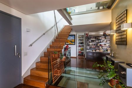 Apartamento à venda com 260m², 4 quartos e 4 vagasSala