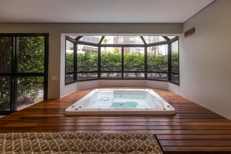 Apartamento à venda com 260m², 4 quartos e 4 vagasSpa