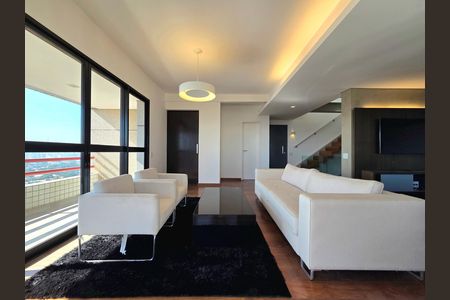 Apartamento à venda com 260m², 3 quartos e 4 vagas Apartamento à venda com 260m², 3 quartos e 4 vagasSala