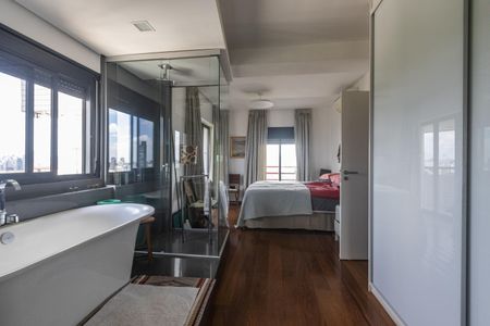 Apartamento à venda com 260m², 4 quartos e 4 vagasSuíte 1