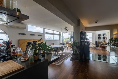 Apartamento à venda com 260m², 4 quartos e 4 vagasCopa