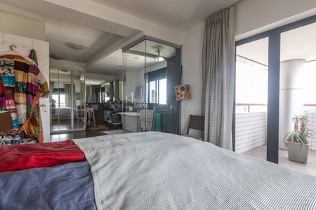 Apartamento à venda com 260m², 4 quartos e 4 vagasSuíte 1