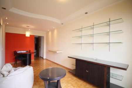 Sala de apartamento à venda com 3 quartos, 64m² em Vila Andrade, São Paulo