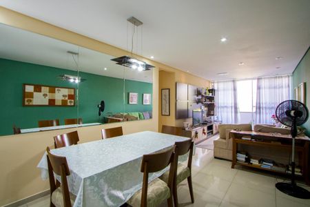 Sala de apartamento para alugar com 3 quartos, 125m² em Vila Scarpelli, Santo André