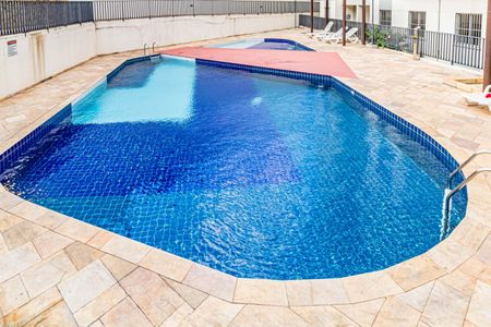 Apartamento à venda com 49m², 2 quartos e 1 vagaÁrea comum - Piscina
