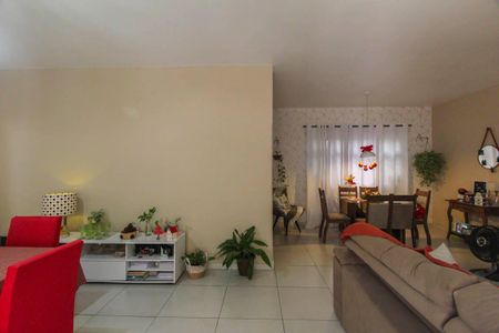 Casa para alugar com 500m², 6 quartos e 10 vagas Casa para alugar com 500m², 6 quartos e 10 vagasSala