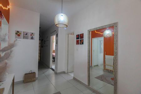 Casa para alugar com 500m², 6 quartos e 10 vagas Casa para alugar com 500m², 6 quartos e 10 vagasCorredor