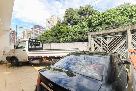 Casa para alugar com 500m², 6 quartos e 10 vagas Casa para alugar com 500m², 6 quartos e 10 vagasGaragem