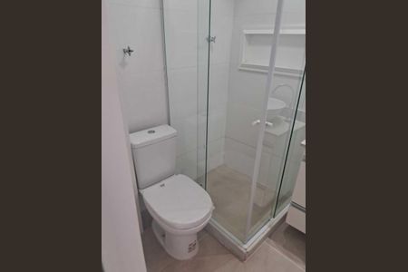 Apartamento para alugar com 55m², 2 quartos e sem vagaBanheiro