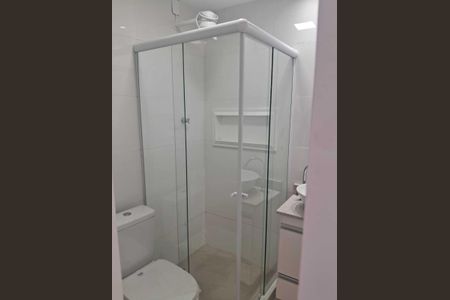 Apartamento para alugar com 55m², 2 quartos e sem vagaBanheiro