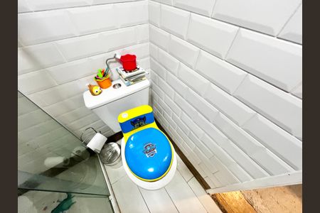 Apartamento para alugar com 106m², 2 quartos e 1 vaga Apartamento para alugar com 106m², 2 quartos e 1 vagaBanheiro da Suíte