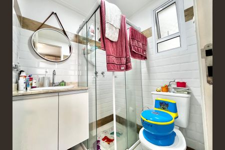 Apartamento para alugar com 106m², 2 quartos e 1 vaga Apartamento para alugar com 106m², 2 quartos e 1 vagaBanheiro da Suíte