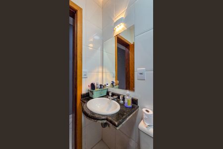 Casa para alugar com 110m², 3 quartos e 2 vagasBanheiro 2