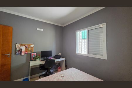 Casa para alugar com 110m², 3 quartos e 2 vagasQuarto 1