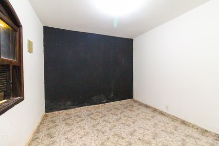 Casa à venda com 125m², 4 quartos e 2 vagasQuarto 4