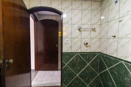 Casa à venda com 125m², 4 quartos e 2 vagasBanheiro 3