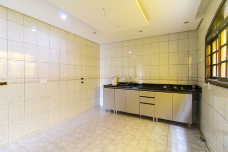 Casa à venda com 125m², 4 quartos e 2 vagasCozinha