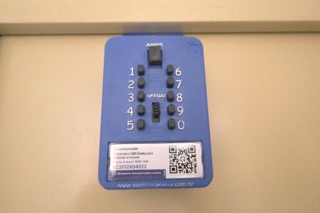 Apartamento para alugar com 49m², 2 quartos e 1 vagaLockbox instalada em 06/01/2026 com o código LC2512X04523