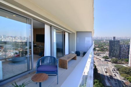 Apartamento à venda com 142m², 2 quartos e 3 vagas Apartamento à venda com 142m², 2 quartos e 3 vagasFoto 02
