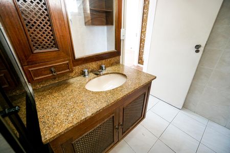 Apartamento para alugar com 78m², 3 quartos e sem vagaPia