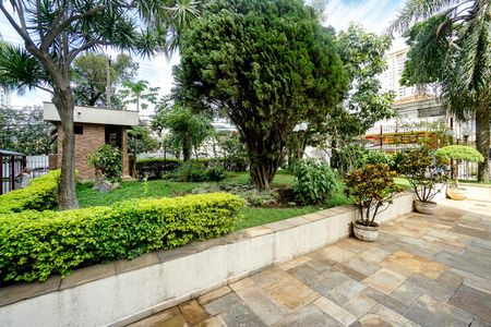 Apartamento para alugar com 78m², 3 quartos e sem vagaÁrea verde