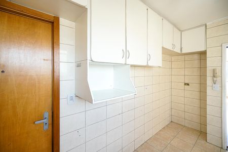Apartamento para alugar com 78m², 3 quartos e sem vagaÁrea de serviço