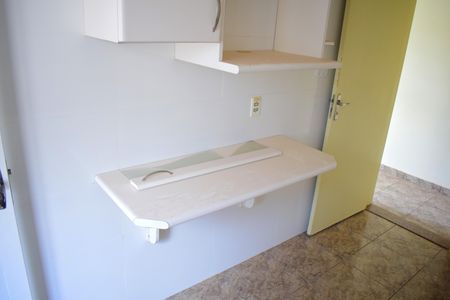 Apartamento para alugar com 64m², 2 quartos e 1 vagaCozinha - Armários