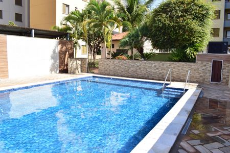 Apartamento para alugar com 64m², 2 quartos e 1 vagaÁrea comum - Piscina
