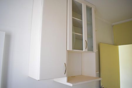 Apartamento para alugar com 64m², 2 quartos e 1 vagaCozinha - Armários