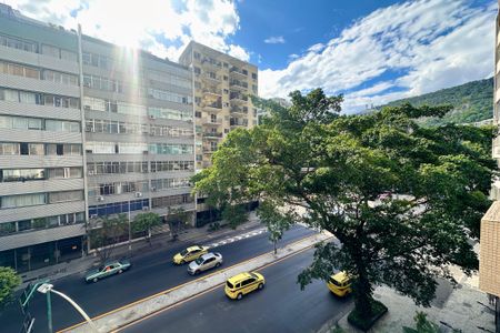 Apartamento para alugar com 3 quartos, 100m² em Laranjeiras, Rio de Janeiro