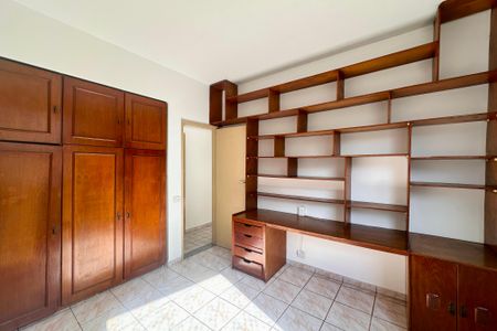Apartamento para alugar com 3 quartos, 100m² em Laranjeiras, Rio de Janeiro
