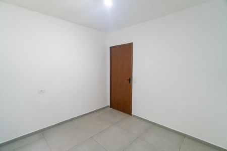 Casa para alugar com 80m², 2 quartos e 1 vaga Casa para alugar com 80m², 2 quartos e 1 vagaQuarto
