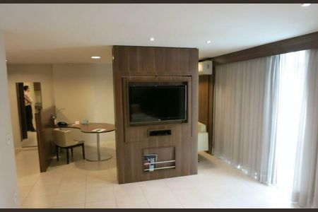 Apartamento para alugar com 1 quarto, 80m² em Centro, Nova Iguaçu