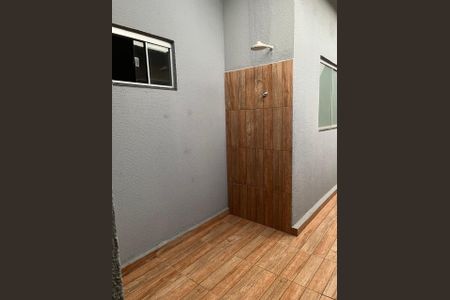 Área externa de casa para alugar com 2 quartos, 125m² em Loteamento Alphaville Residencial, Goiânia