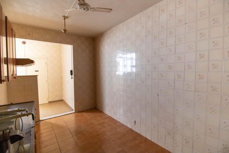 Apartamento para alugar com 120m², 3 quartos e sem vagaCozinha