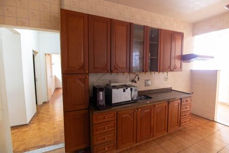 Apartamento para alugar com 120m², 3 quartos e sem vagaCozinha