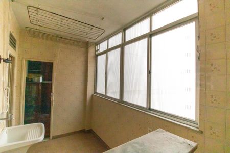 Apartamento para alugar com 120m², 3 quartos e sem vagaÁrea de Serviço