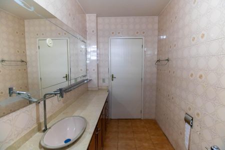 Apartamento para alugar com 120m², 3 quartos e sem vagaBanheiro Social