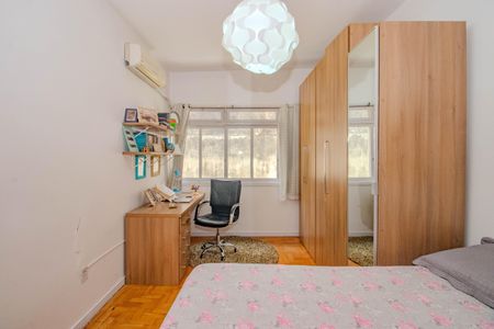 Quarto 1 de apartamento à venda com 2 quartos, 91m² em Rio Branco, Porto Alegre