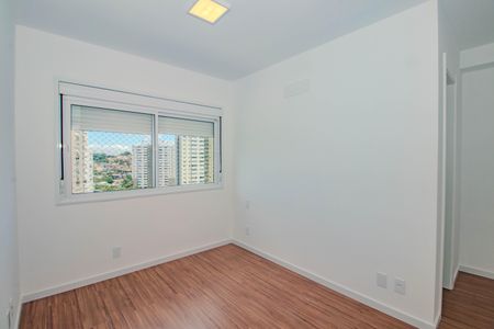 Suíte de apartamento à venda com 2 quartos, 65m² em Jardim Carvalho, Porto Alegre