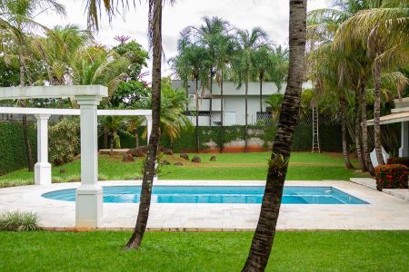 Casa de condomínio para alugar com 640m², 5 quartos e 6 vagas Casa de condomínio para alugar com 640m², 5 quartos e 6 vagasVista Suíte 5