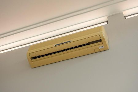 Casa de condomínio para alugar com 640m², 5 quartos e 6 vagas Casa de condomínio para alugar com 640m², 5 quartos e 6 vagasDetalhe Copa-Ar condicionado