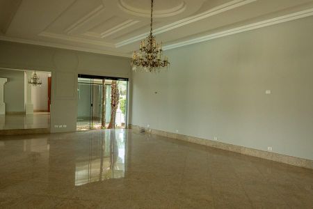 Casa de condomínio para alugar com 640m², 5 quartos e 6 vagas Casa de condomínio para alugar com 640m², 5 quartos e 6 vagasSala