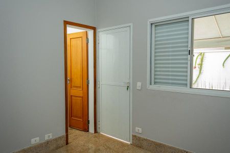 Casa de condomínio para alugar com 640m², 5 quartos e 6 vagas Casa de condomínio para alugar com 640m², 5 quartos e 6 vagasSuite 3