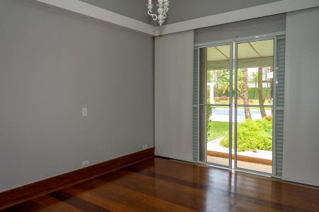 Casa de condomínio para alugar com 640m², 5 quartos e 6 vagas Casa de condomínio para alugar com 640m², 5 quartos e 6 vagasSuite 1