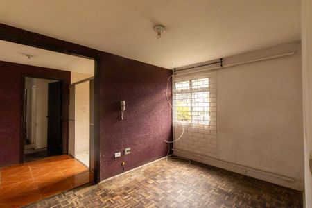 Sala de apartamento para alugar com 2 quartos, 54m² em Sítio Cercado, Curitiba