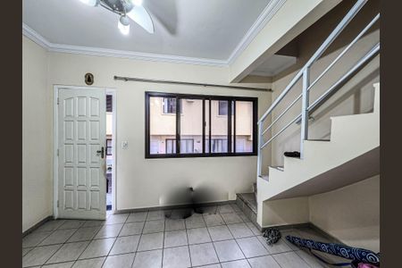 Sala de apartamento para alugar com 2 quartos, 97m² em Embaré, Santos