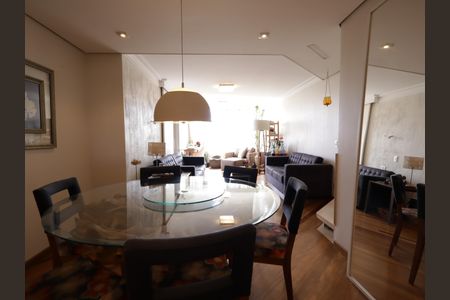 Apartamento para alugar com 127m², 3 quartos e 2 vagasSala